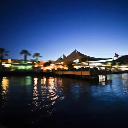 Hotel Elista & Golturkbuku