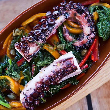 Elista & מלון גולטורקבוקו