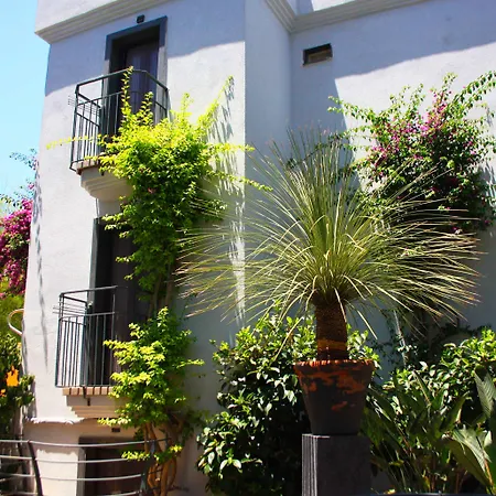 מלון Elista & 3*