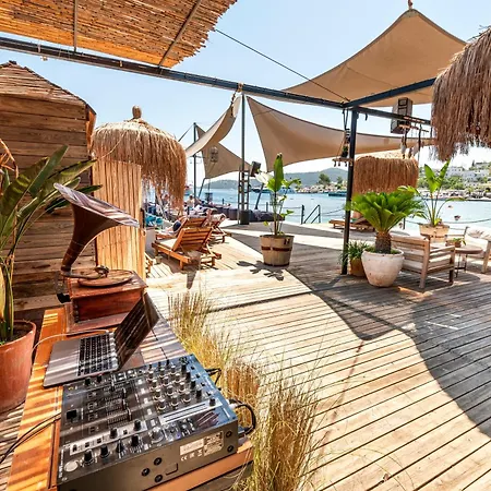 Elista & Hotel Göltürkbükü