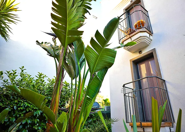 Elista & Hotel 3*